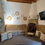Rustic House * 阿彻奇洛斯